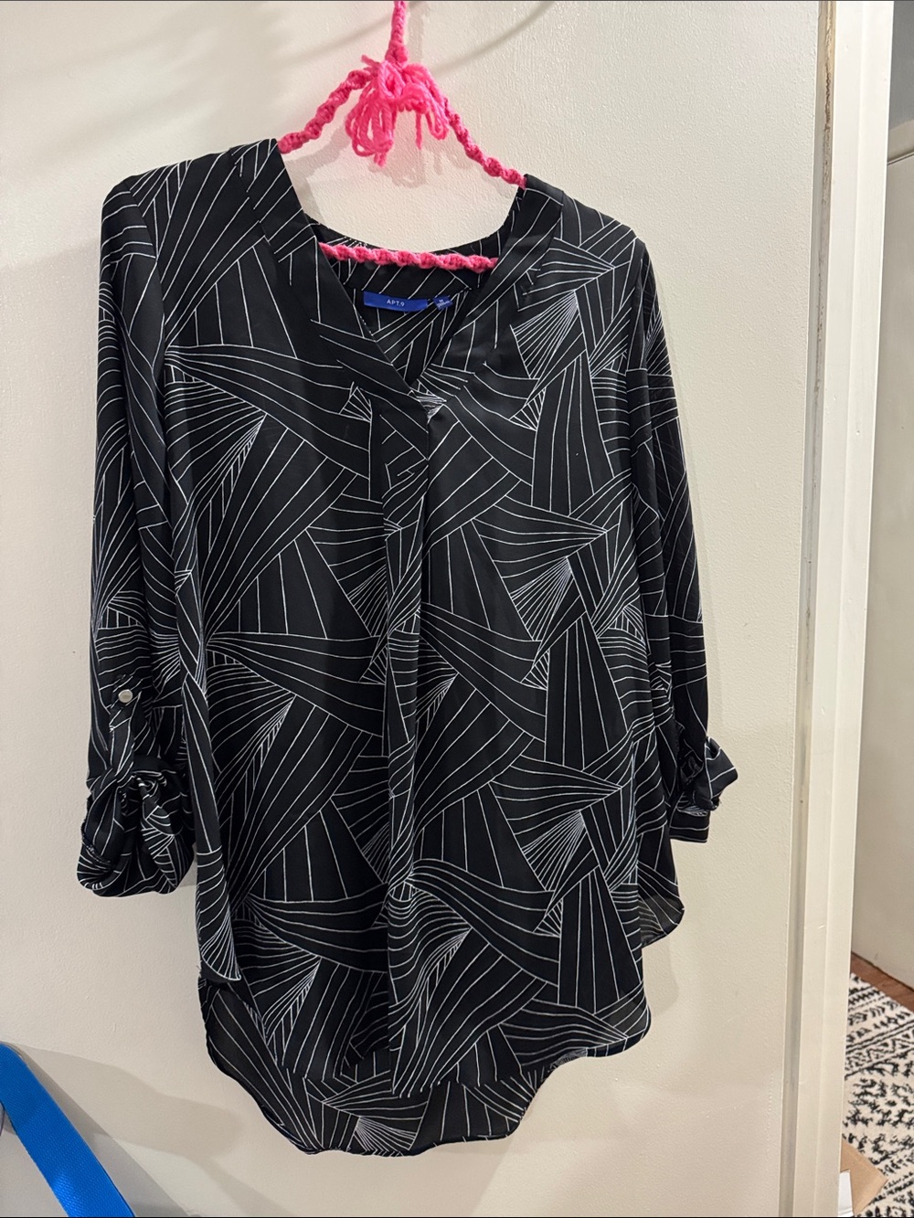 Apt. 9 Black Geometric-Print V-Neck Tunic